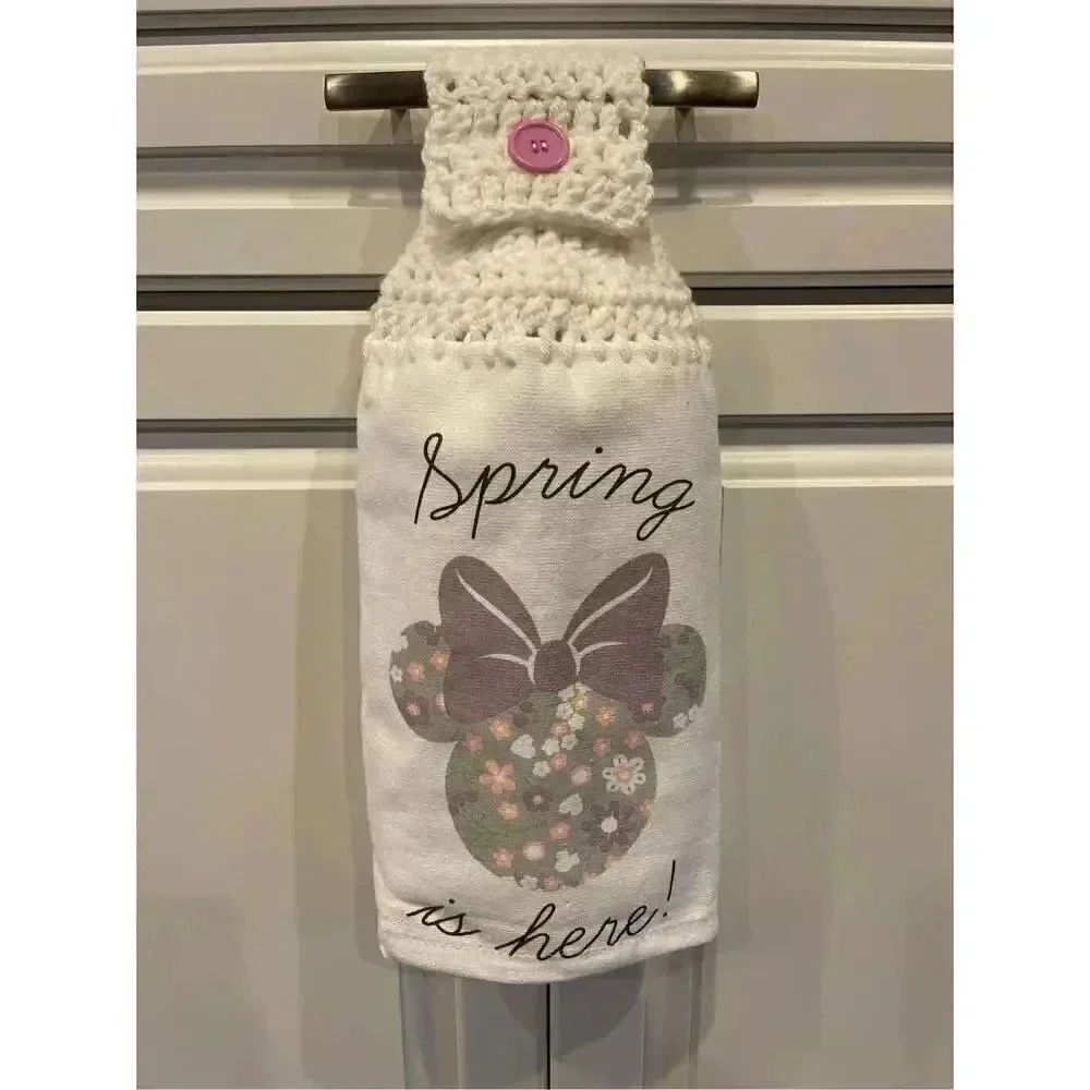 Crochet Top Kitchen Towel- Spring Is Here Minnie Mouse